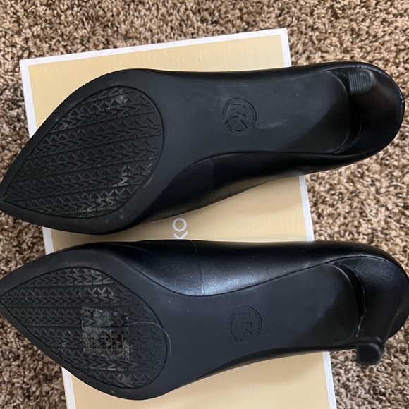 Gorgeous MK authentic black heels worn once.  They are just .5 a size too small - Picture 3 of 4